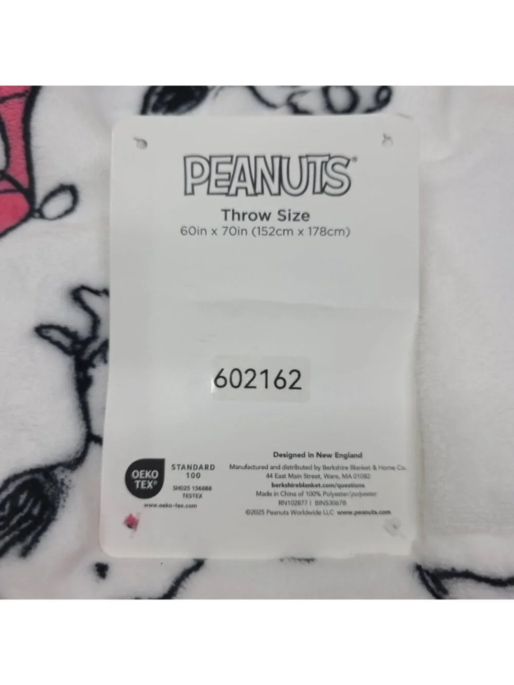 Peanuts Snoopy Extra Long Plush Pet Throw Blanket 60x70